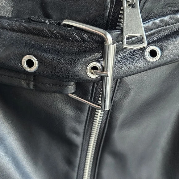 7 For All Mankind Leather Mini Skirt  Zipper Rock Belt Black size M - Picture 5 of 9
